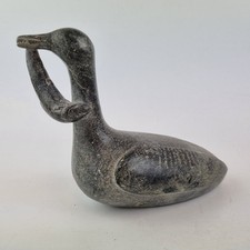 Vintage Inuit Eskimo Stone Carving Bird With Fish In Its Mouth 15cm Long