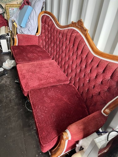 Victoriana sofa and - sofa,