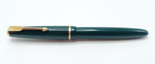 PARKER VICTORY GREEN FOUNTAIN PEN 14K GOLD NIB. GOLD TONE TRIM. UNTESTED