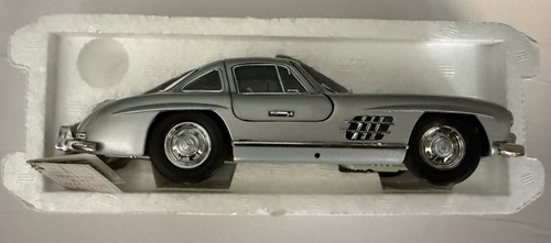 The 1954 mercedes benz 300 - benz,