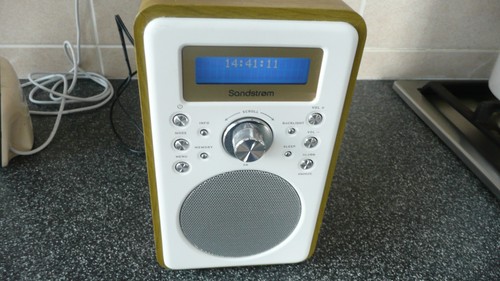Sandstrom dab radio - sandstrom,