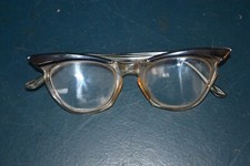 Vtg 50's Cats eye 2 tone black