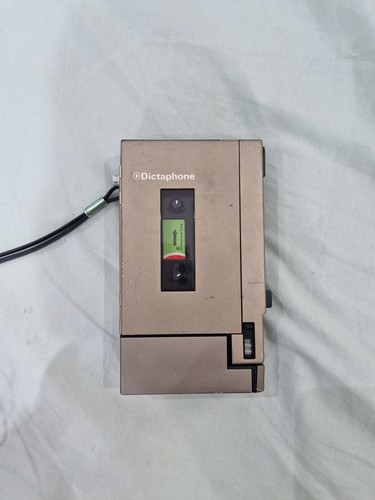 Vintage dictaphone model 220 - model,