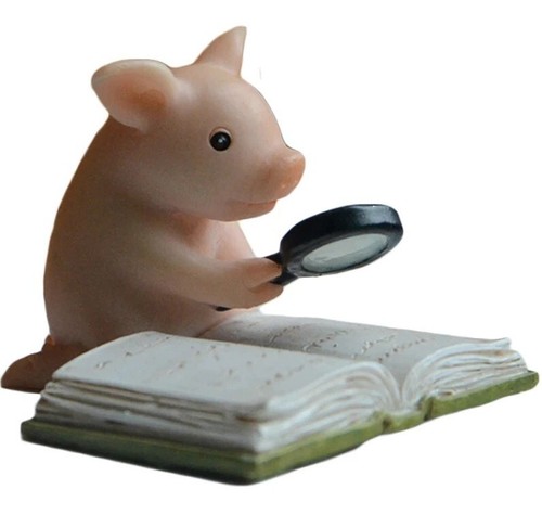 Little pig reading book - pig, statue