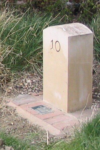 Photo 6x4 canal milemarker - photo,