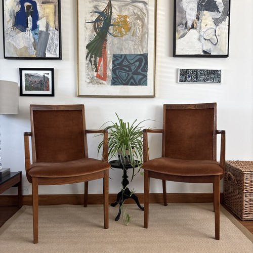 Pair plan dining carver - plan,