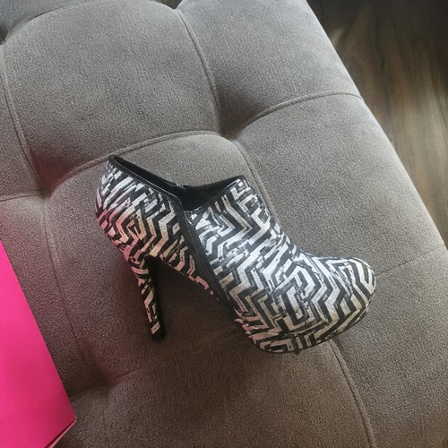 Zebra print platform ankle - print,