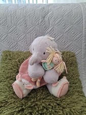 RARE BOOTS VINTAGE HUMPHREYS CORNER LOTTIE ELEPHANT WITH DOLLY PLAYS  LULLABY GC
