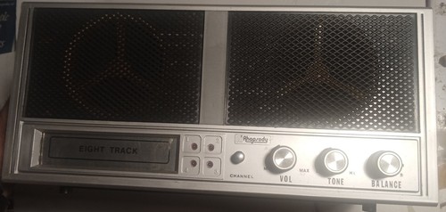 Track player rhapsody 838 - 8,