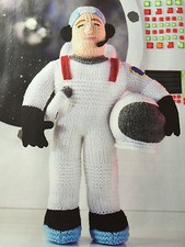 KNITTING PATTERN Alan Dart