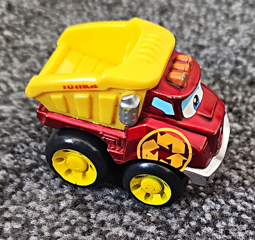 Hasbro tonka chuck - hasbro, &