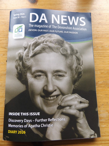 News magazine spring - da,