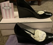 Lulu Guinness Women’s Black Wedge Shoes 4.5