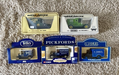 Boxed diecast models - boxed,