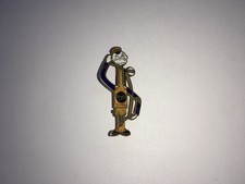C1930s ERA PRATTS”TOMMY PRATKIN”PETROL PUMP SHAPED ENAMEL PROMOTIONAL PIN BADGE