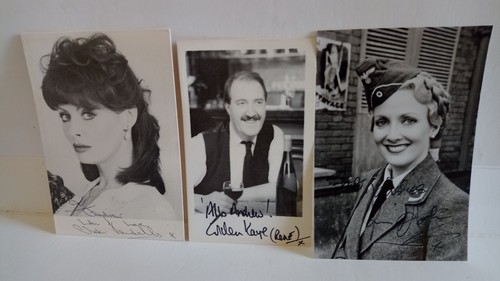 Allo autographed - allo, pictures