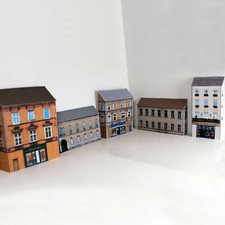 N Gauge Buildings Town Pack of