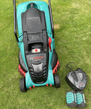 Bosch Rotak 430 LI Cordless Lawnmower with Two 36V Batteries & Charger