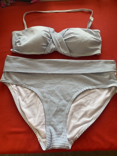 Stunning size blue white - stunning,