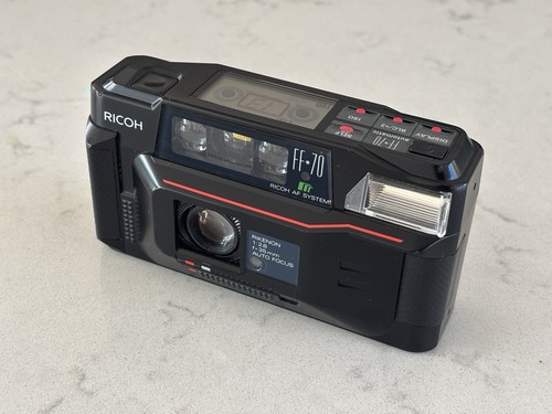 Ricoh 35mm point shoot - 70,