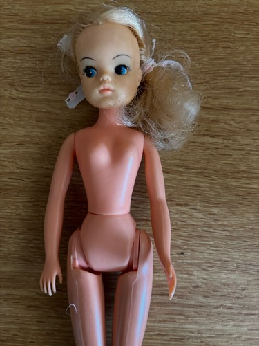Vintage sindy doll blonde - sindy,