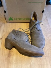 EL NATURALISTA BEIGE SUEDE ANKLE BOOTS, CUT OUT DETAIL, SIZE 6.5 EUR 40
