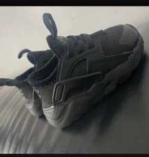 Nike Black huaraches Trainers Baby Size 4.5 Good Condition 