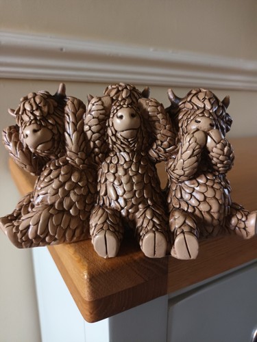 Three wise highland - three, see