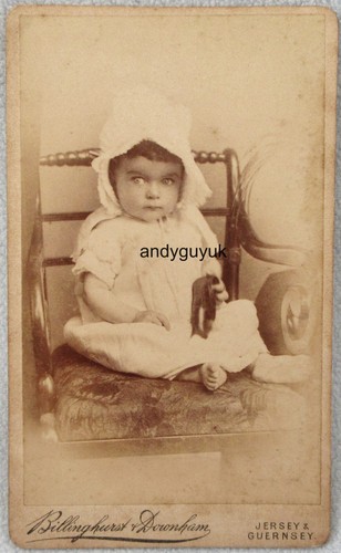 Cdv sweet girl fancy - girl, bonnet