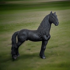 Schleich 13773 Friesian