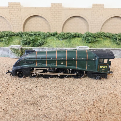 Hornby railways gauge r350 - railways,
