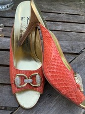 RUSSELL BROMLEY BEVERLY