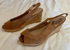 Tan Suede Wedge Sandal, Cork Sole. Size UK6 Extra wide. Brand New.