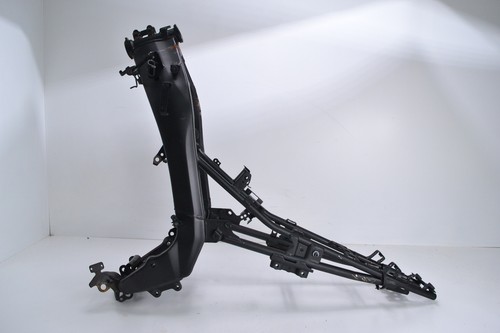 Damaged frame 2024 - damaged,