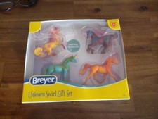 Stablemates Unicorn Swirl Gift