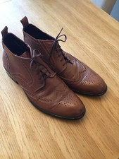 **GUCINARI** GENT,s BROWN