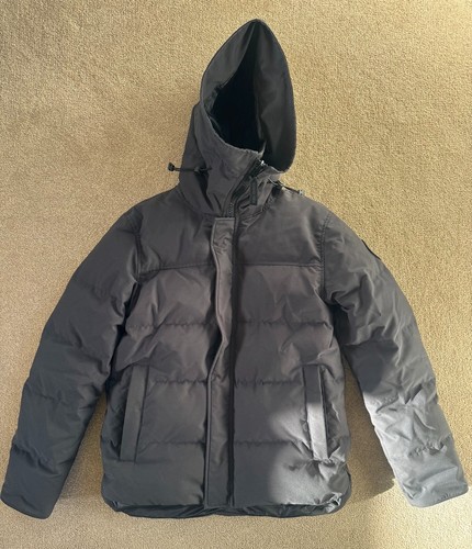 Official canada goose - canada,