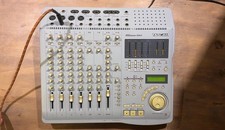 Tascam 564 Digital Portastudio