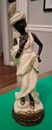 Vintage flapper woman figure - flapper,