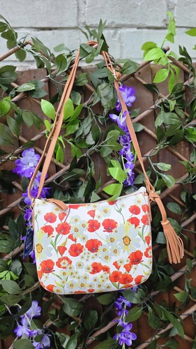 Pavers womens poppy floral - poppy,
