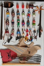 PLAYMOBIL PIRATES FIGURES & ACCESSORIES BUNDLE.