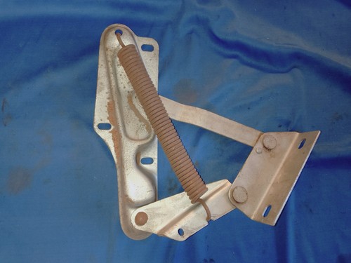 Jaguar right hand bonnet - jaguar,