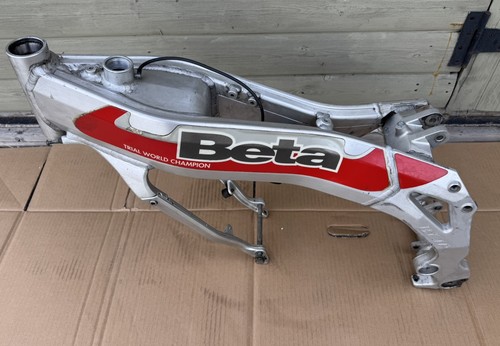 Beta techno 250 270 1999 - techno,