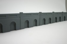 5 X Resin Detailed Model Railway Retaining Wall With Aches For N Gauge