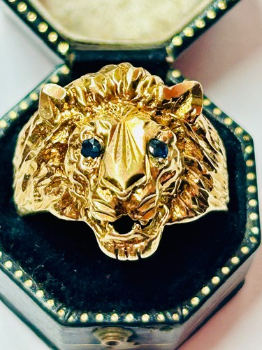 9ct yellow gold lion - yellow, head