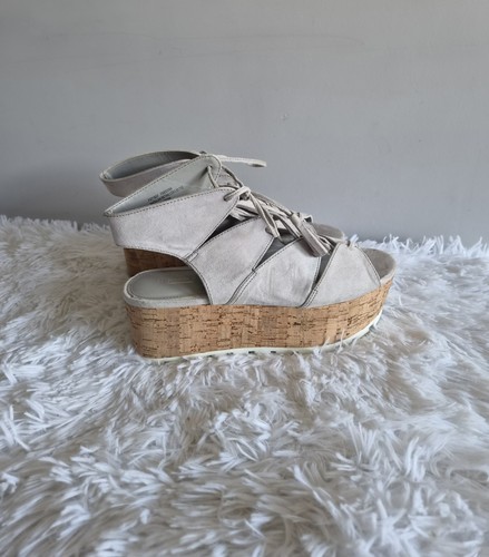 Papaya grey lace - cork, wedge