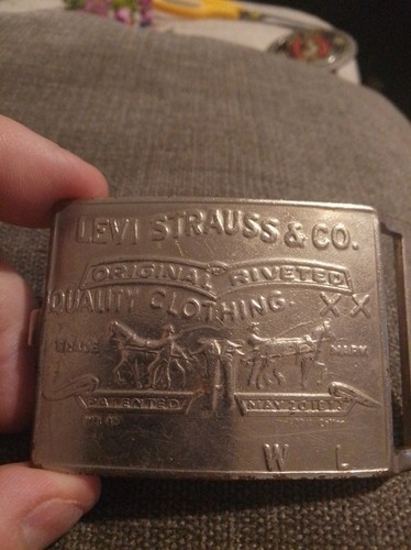 Vintage levi two - levi's, logo