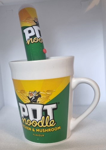 Pot noodle mug with - with, rotating