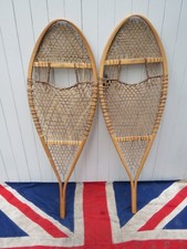 ANTIQUE VINTAGE  WOODEN  CANADIAN SNOWSHOES SKI WINTER ALPINE LODGE XMAS DECOR