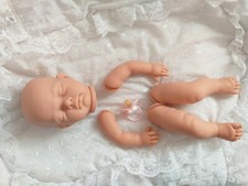 SOFT LIFELIKE DOLL KIT LOTTY